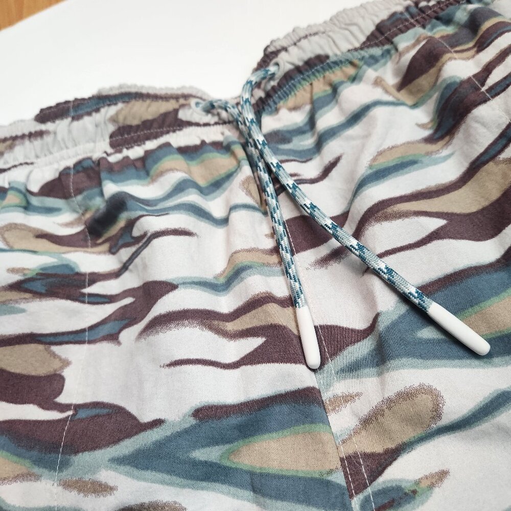 Eddie Bauer Swim Trunks XXL NWT Camo UPF 50 Quick Dry Beach Shorts